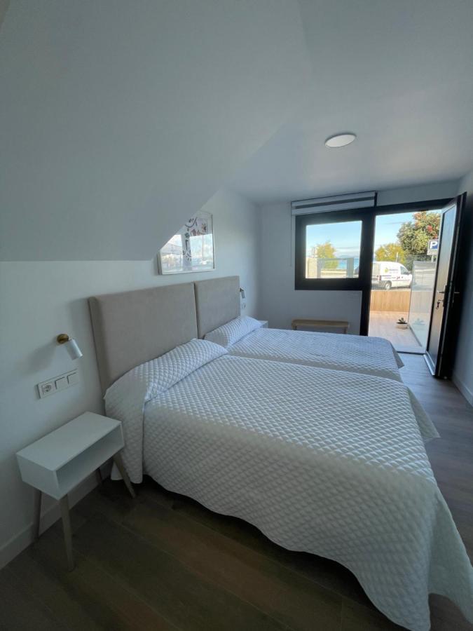 Hostal Montevideo Beachfront Nigrán Εξωτερικό φωτογραφία