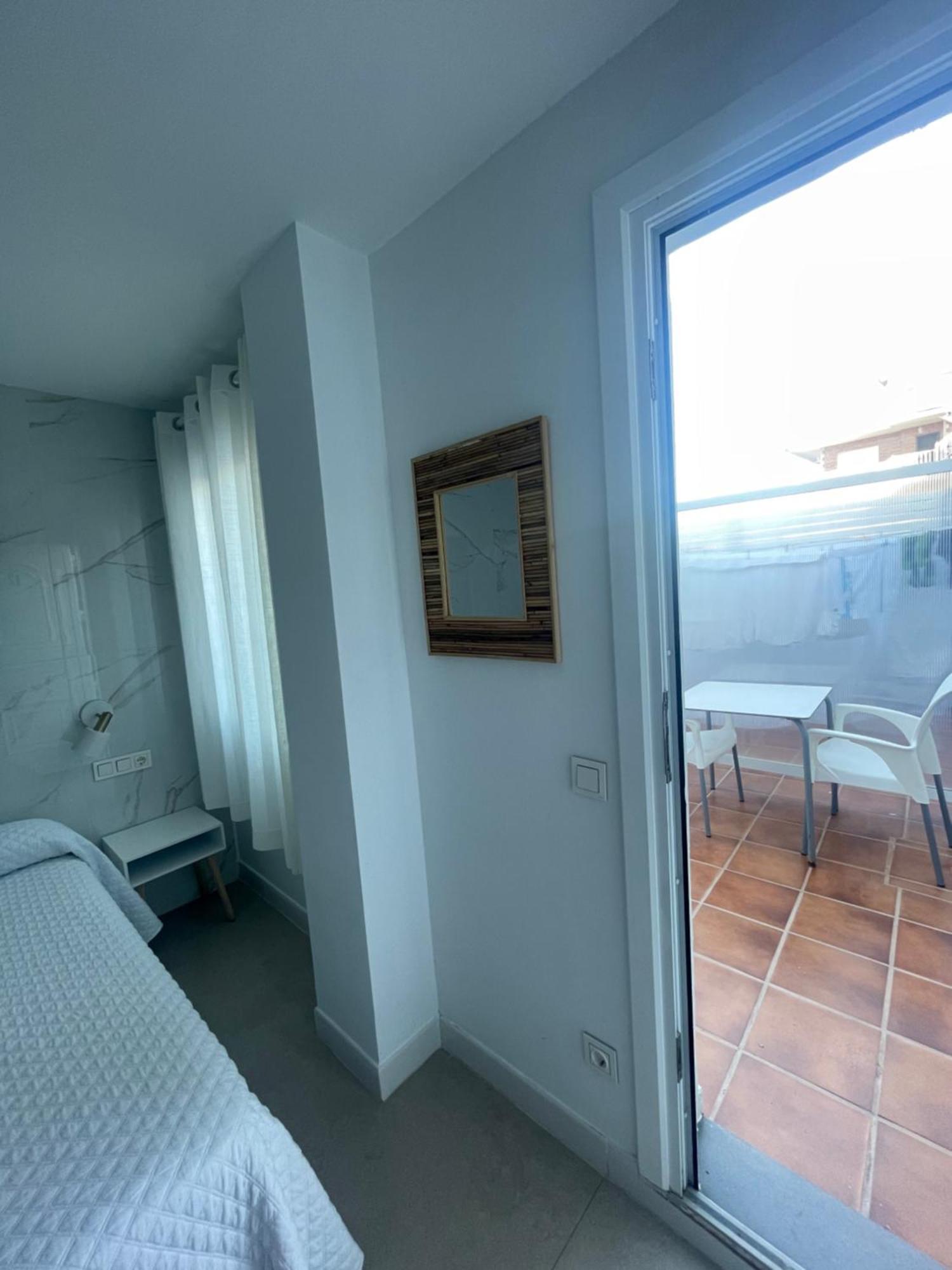 Hostal Montevideo Beachfront Nigrán Εξωτερικό φωτογραφία