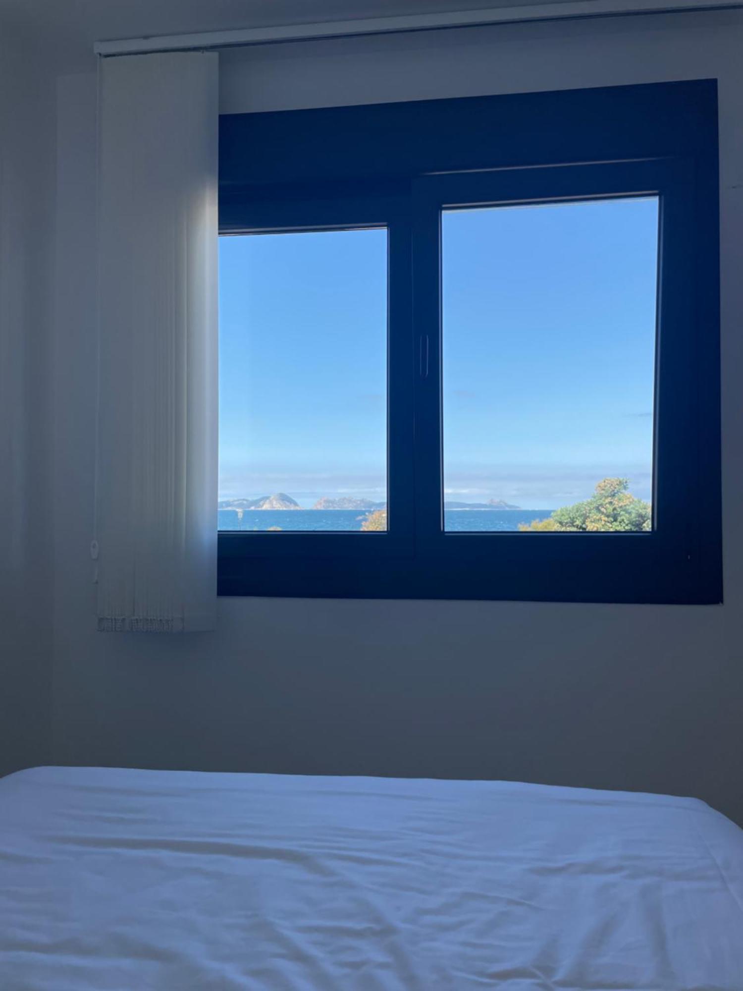 Hostal Montevideo Beachfront Nigrán Εξωτερικό φωτογραφία